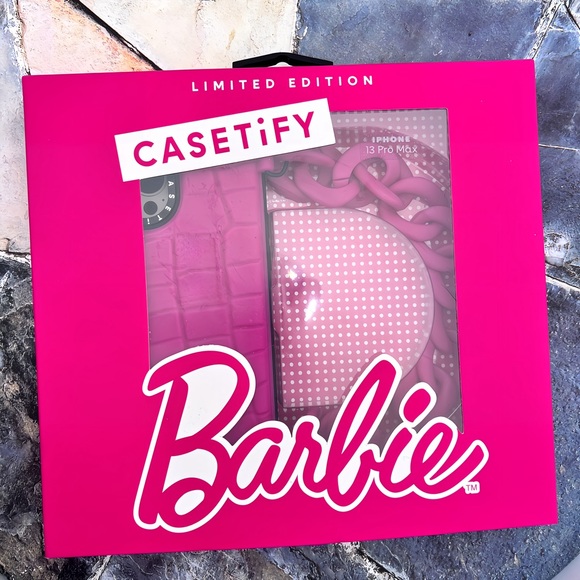 NWT 🎀 Barbie 🎀 by CASETiFY🎀 iPhone 13 Pro Max cellphone case - Picture 5 of 10